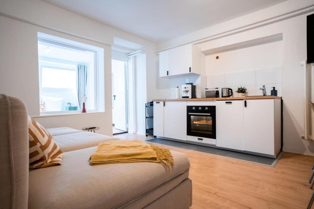 Hamburg City Apartment For 7 Eksteriør billede