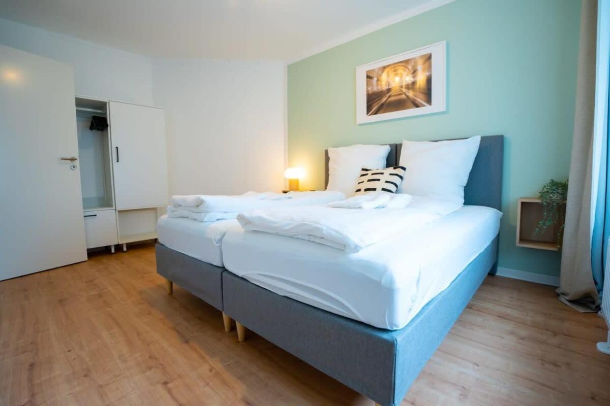 Hamburg City Apartment For 7 Eksteriør billede