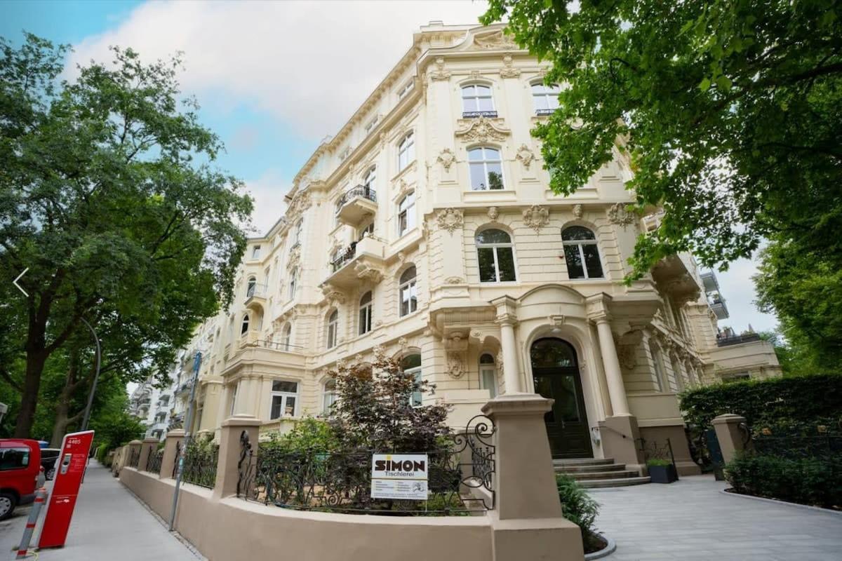 Hamburg City Apartment For 7 Eksteriør billede